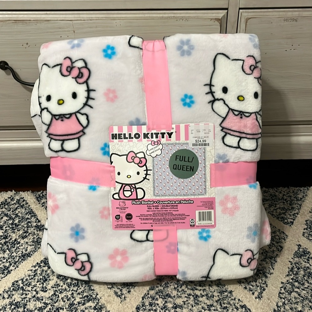 Hello Kitty blanket